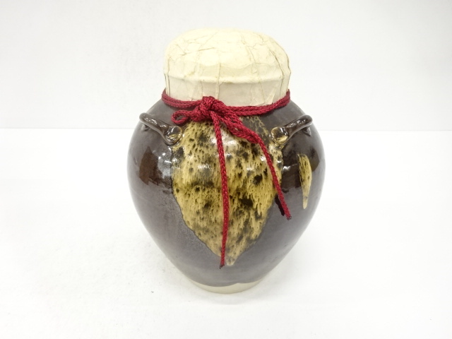 万代草山造　茶壷